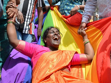 India’s Top Court Decriminalizes Gay Sex In Landmark Verdict Edmonton Sun