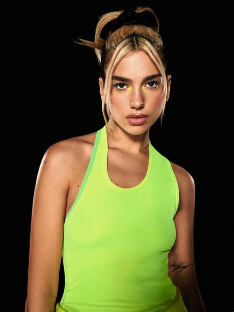 This english singer and songwriter is brimming with earned confidence. Interview: Popstar Dua Lipa: "Für Mädchens ist's ...