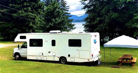Vancouver Island RV explorer - Canadian Staycations