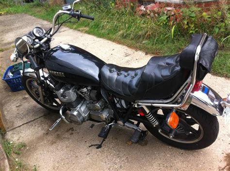 Four stroke transverse four cylinder, dohc, 2 valves per cylinder. 1981 Yamaha XS1100 Special for sale on 2040-motos