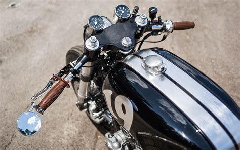 Suivez l'évolution de l'épidémie de coronavirus / covid19 dans le monde. CB900 by Dozer garage - Inazuma café racer