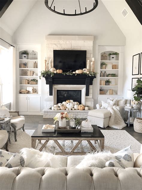 38 The Best Fall Living Room Decor Ideas Because Autumn Is Coming Hmdcrtn