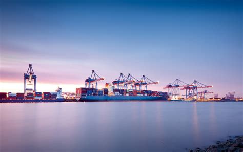 2560x1600 Ports Ship Container Ship Dock Hamburg Wallpaper
