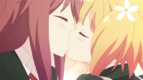 anime kiss romance anime amino