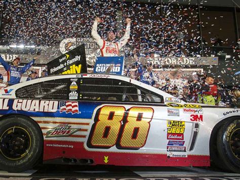 The Daytona 500 Dale Earnhardt Jr Wins A Thriller