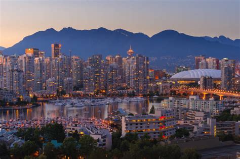 Top 60 Vancouver Wa Skyline Stock Photos Pictures And Images Istock