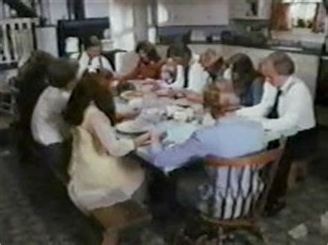 Mother's day on walton mountain es la tercera película de the waltons, estrenada en 1982. What's NEW with "The Waltons"
