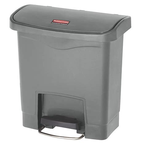 Rubbermaid Slim Jim 4 Gallon Plastic Garbage Can With Easy Step On