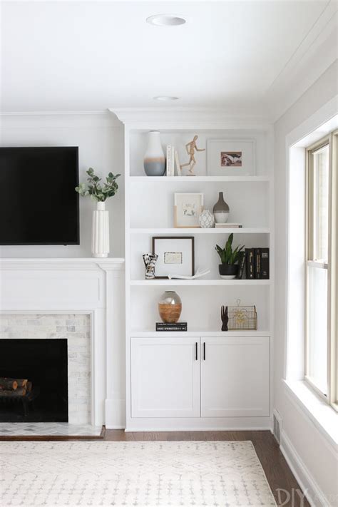 Instead of staying in a hotel and trying to figure out the local attractions by. The Dos and Don'ts of Decorating Built-In Shelves | The ...