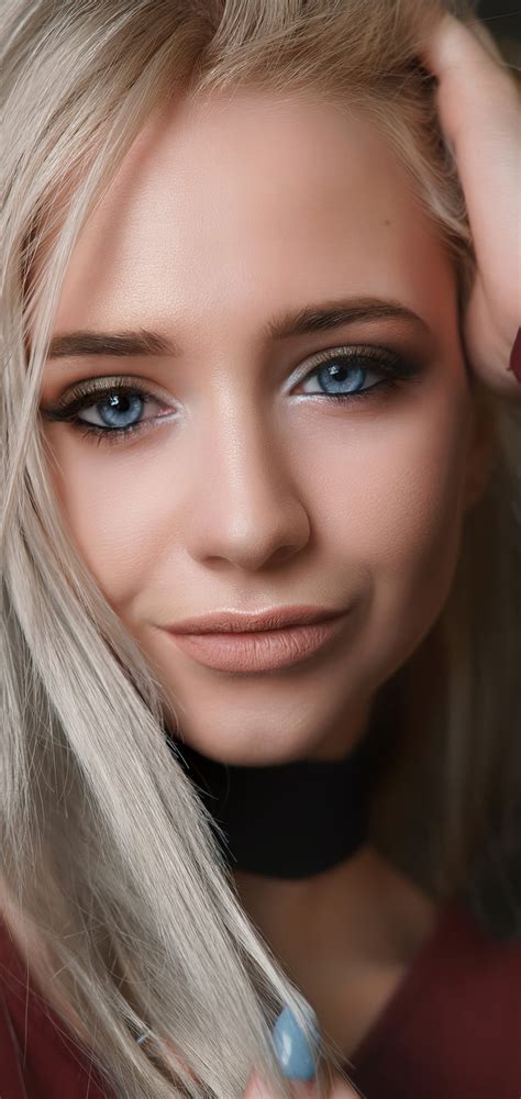 1080x2280 blue eyes girl portraits one plus 6 huawei p20 honor view 10 vivo y85 oppo f7 xiaomi