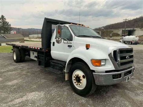 Ford F 750 24ft Flatbed Delivery Truck 2011 Van Box Trucks