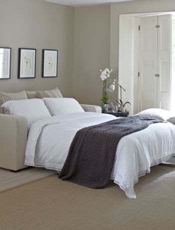 Make sure each side of the bed has task lighting for a. Guest Bedroom Ideas - Clutter Free Guest Image | Guest ...