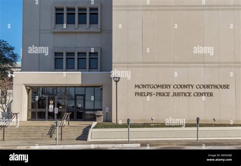 Montgomery County Courthouse In Alabama Stock Photo Alamy