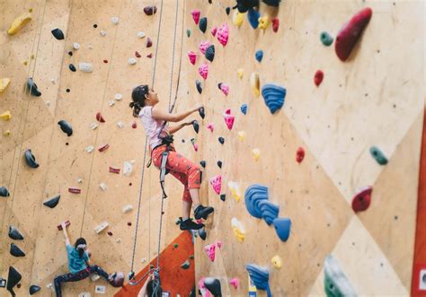 8 Benefits Of Having An Indoor Climbing Wall For Your Kids