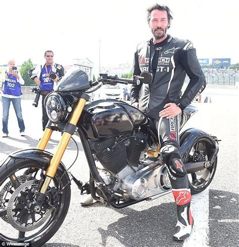 Keanu Reeves Hits The Race Track In His Custom Motorbike In Japan Arch Motorcycle Keanu