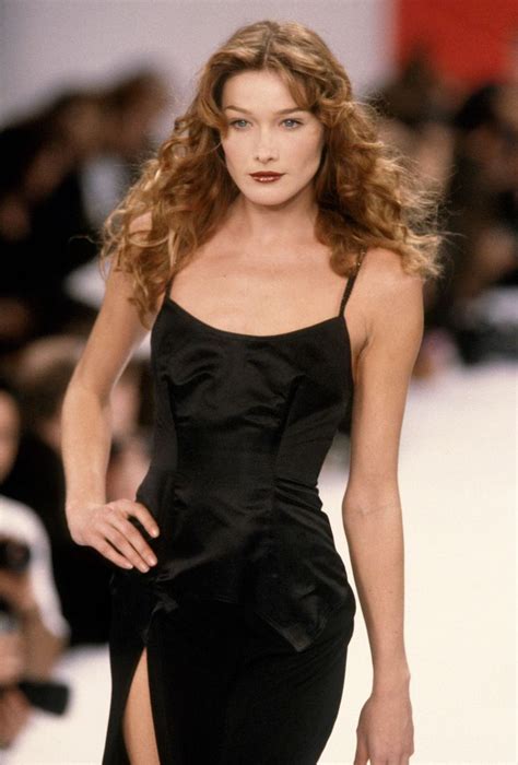 The Supermodels Who Ruled The 90s 90s Runway Fashion Fashion 90s