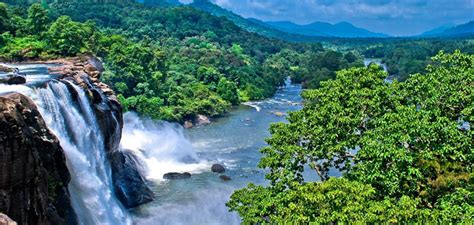 Famous Waterfalls In Kerala List Of Kerala Waterfalls Tourist Destination