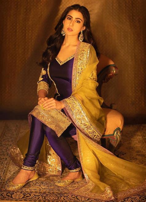 Sara Ali Khan Looked Diwali Ready In This Gorgeous Royal Blue Manish