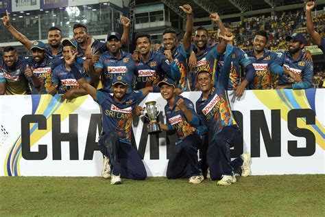 Sri Lanka Celebrate Their 3 2 Series Victory Over Australia