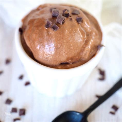 The Best Easy Homemade Chocolate Ice Cream Recipe No Eggs The Fresh