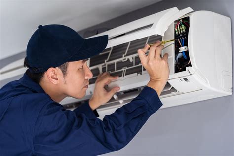 Air Conditioner Repair Services By Professionals