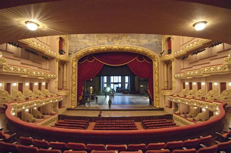 For Proscenium Arch Theatre The Advantages Are Proscenium Arch Theatre