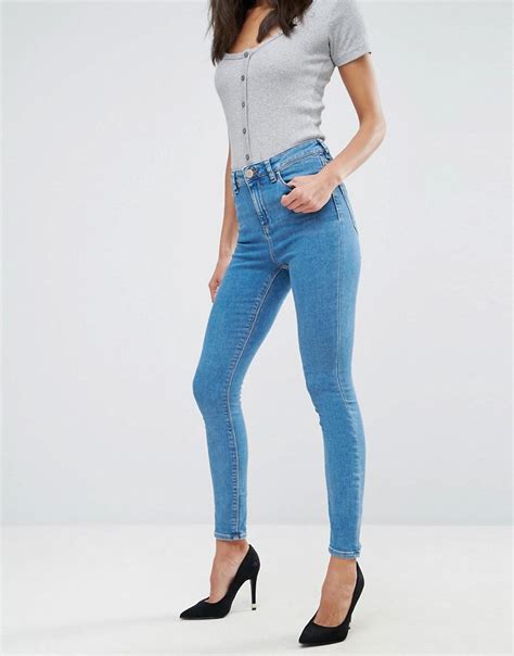Asos Denim Ridley High Waisted Skinny Jeans In Light Wash In Blue Save 21 Lyst