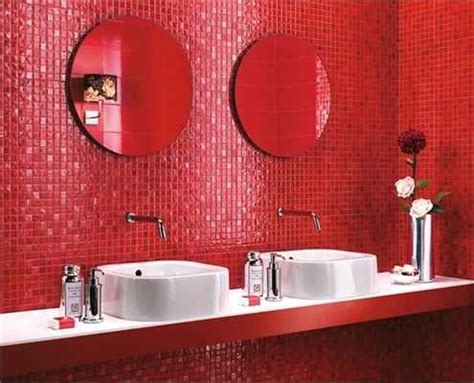 This unusual design really gives this space a bold, graphic look that's modern and trendy. Modern Wall Tiles in Red Colors Creating Stunning Bathroom ...