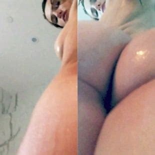 Bella Thorne Shows Off Her Nude Pussy Celebporner