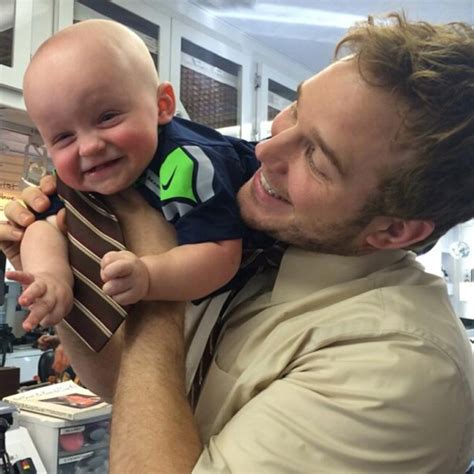 Chris Pratt Tweets Adorable Pic Holding His Son Jack E Online