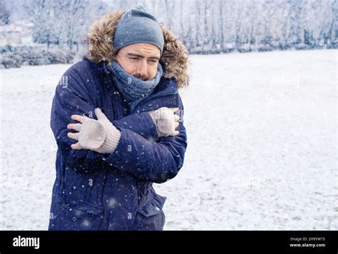 Extreme Cold Weather Clothes Hi Res Stock Photography And Images Alamy