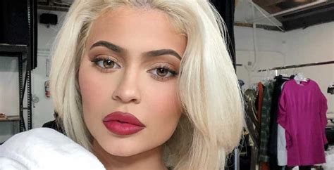 Fans Praise Kylie Jenners New Look