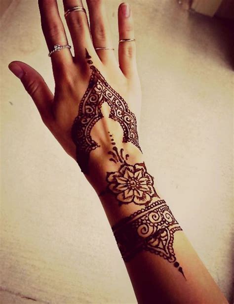 Pretty Henna Tattoo Designs Henna Tattoo Henna