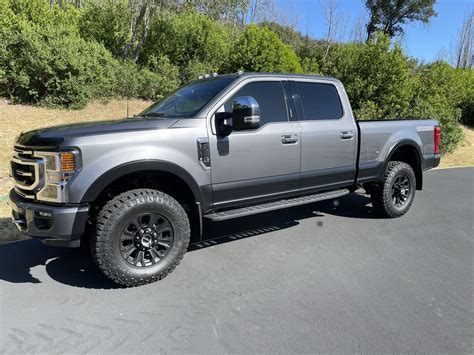 2022 Ford F350 Super Duty Tremor Exclusive Racing