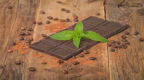 Chocolate Vs Carob Which Is The Healthier Choice The Alternative Daily
