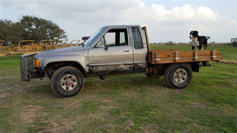 Toyota Flatbed Hunting Truck