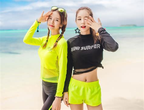 Beachwear Set Jin Hee And Shin Eun Ji 30062018 Share Erotic Asian