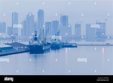 Qatar Doha Doha Port Stock Photo Alamy