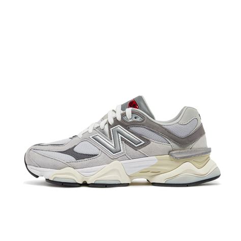 New Balance 9060 Grey Sneakerjagers