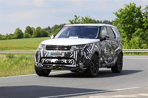 Get behind the scenes with your favorite shows! 2021 Land Rover Discovery: prototype of facelifted SUV ...