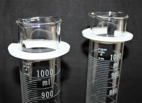 Vintage 1000mL PYREX Graduated Cylinder, White Graduations, TD Product ...