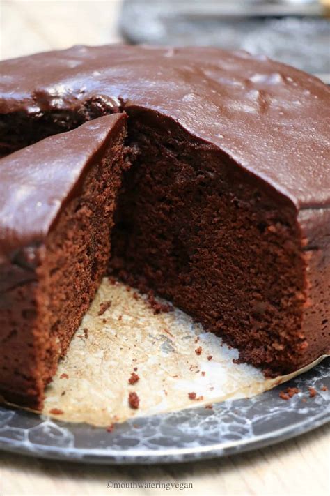 Easy Vegan Chocolate Cake Mouthwatering Vegan