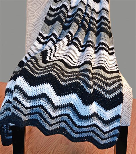 Set of eight seamless chevron patterns in blue and white colors with collection of different stylish shapes and chevron repeating elements. Free Pattern Crochet a Classic Chevron Afghan