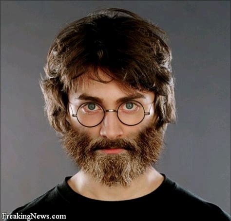 Harry Potter Rockin A Fierce Beard Harry Potter Memes Harry Potter