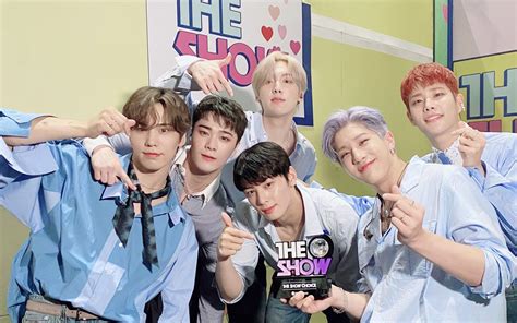 Astro Celebrates Their First Music Show Win For After Midnight On Sbs
