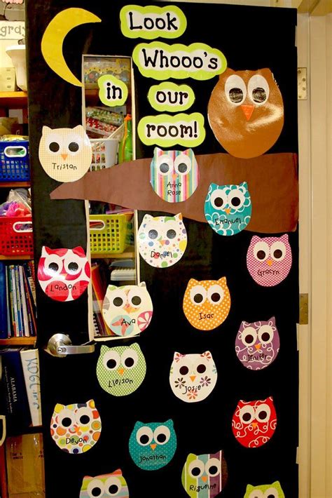 30 Super Cool Classroom Doors To Bring In The Fall Season At School