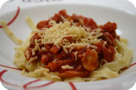 Tagliatelle met Gemengde Paddenstoelen en Tomatensaus Brutsellog