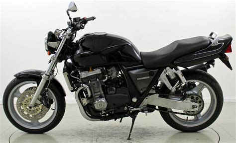 The honda cb1000 super four is a cb series 998 cc (60.9 cu in) standard motorcycle made by honda from 1992 to 1996. Honda CB 1000 F - Occasion-Motorräder - Moto Center Winterthur