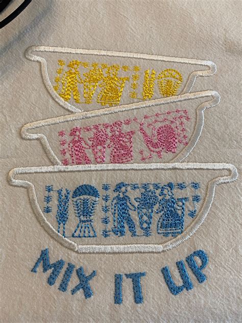 Vintage Pyrex Mixing Bowls Set Machine Embroideried On A Flour Etsy