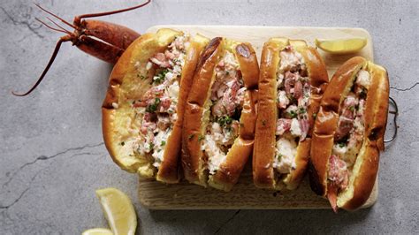 Lobster Roll Recipe With Live Lobsters The Bakeanista